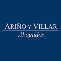 AriÃ±o y Villar Abogados logo