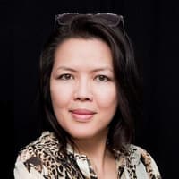 Liza J. Lee logo